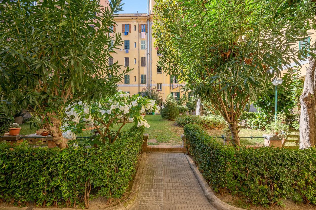 Cesare Apartment Vatican Museums روما المظهر الخارجي الصورة