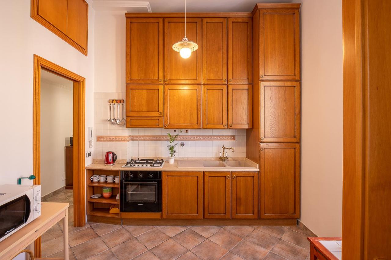 Cesare Apartment Vatican Museums روما المظهر الخارجي الصورة